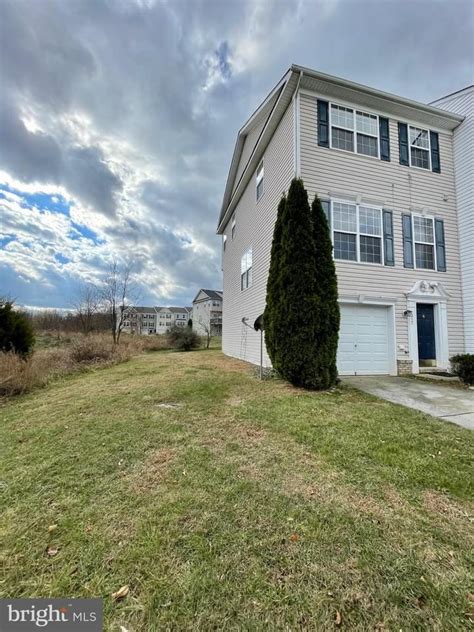 120 bertelli ct martinsburg wv 25403  The Rent Zestimate for this home is $1,870/mo, which has decreased by $25/mo in the